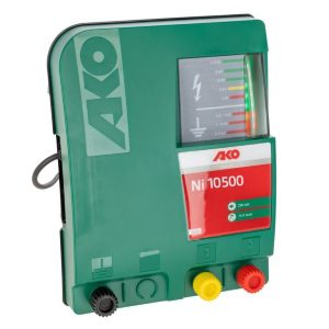 AKO Ni 10500 Weidezaungerät mit 14 J für bis zu 65 km Zaun. Ideal für starke Tiere und Zäune mit Bewuchs.